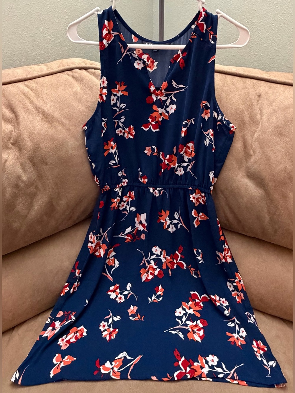 41 Hawthorn Trisha Split Neck Floral Dress Size M Stitch Fix Blue